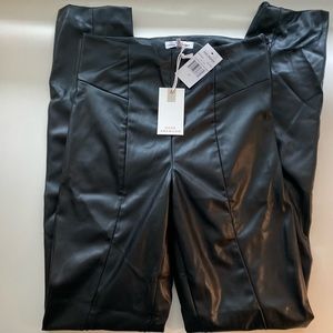 NWT Good American Faux Leather pant.